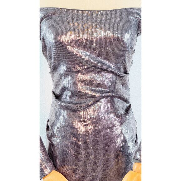 Nicole Miller | Silver Sequin Long Sleeve Off Shoulder Body Dress Ruched | Sz 6 - Picture 9 of 9